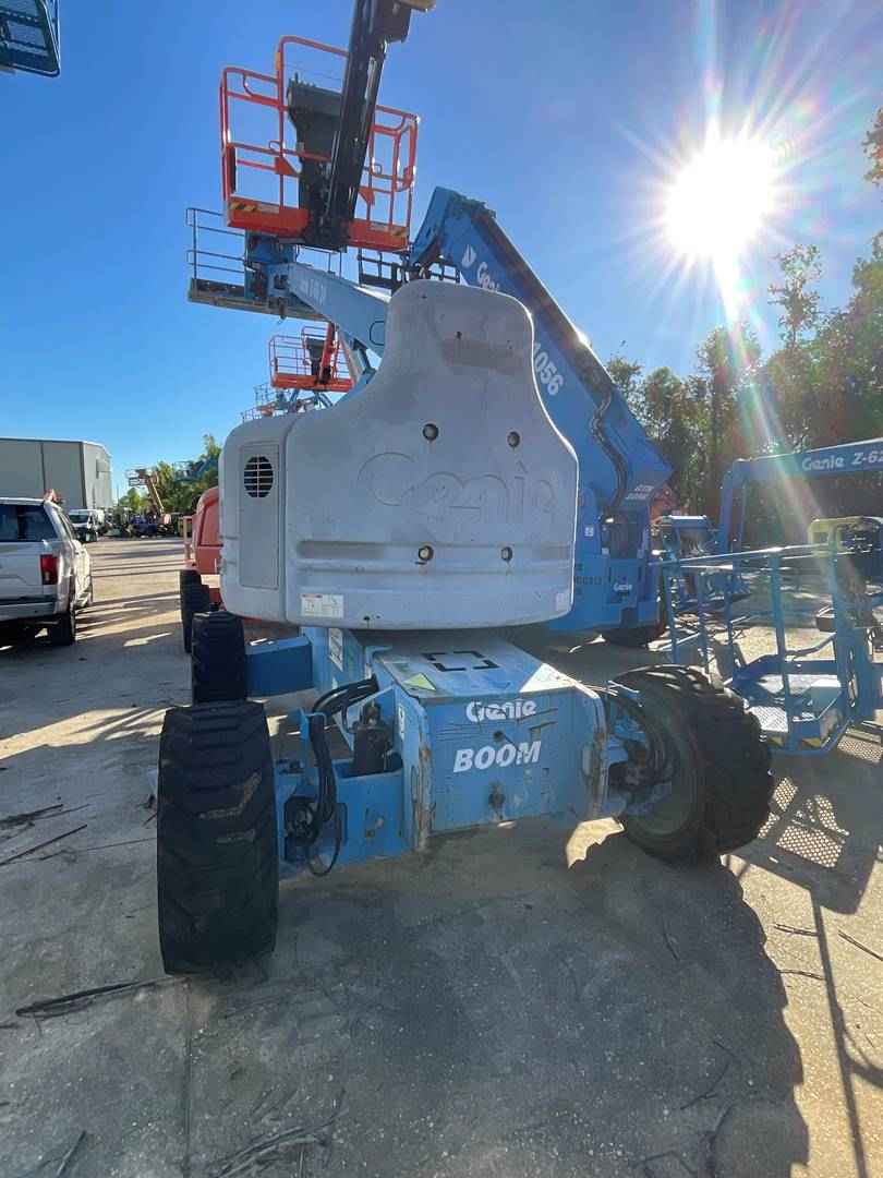 2012 Diesel Genie Z-60/34