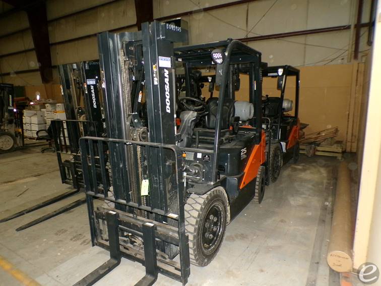 2022 Doosan G25N-7