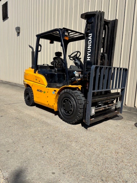 2020 HYUNDAI 40D-9F