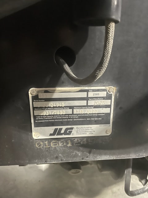 2023 JLG AG823