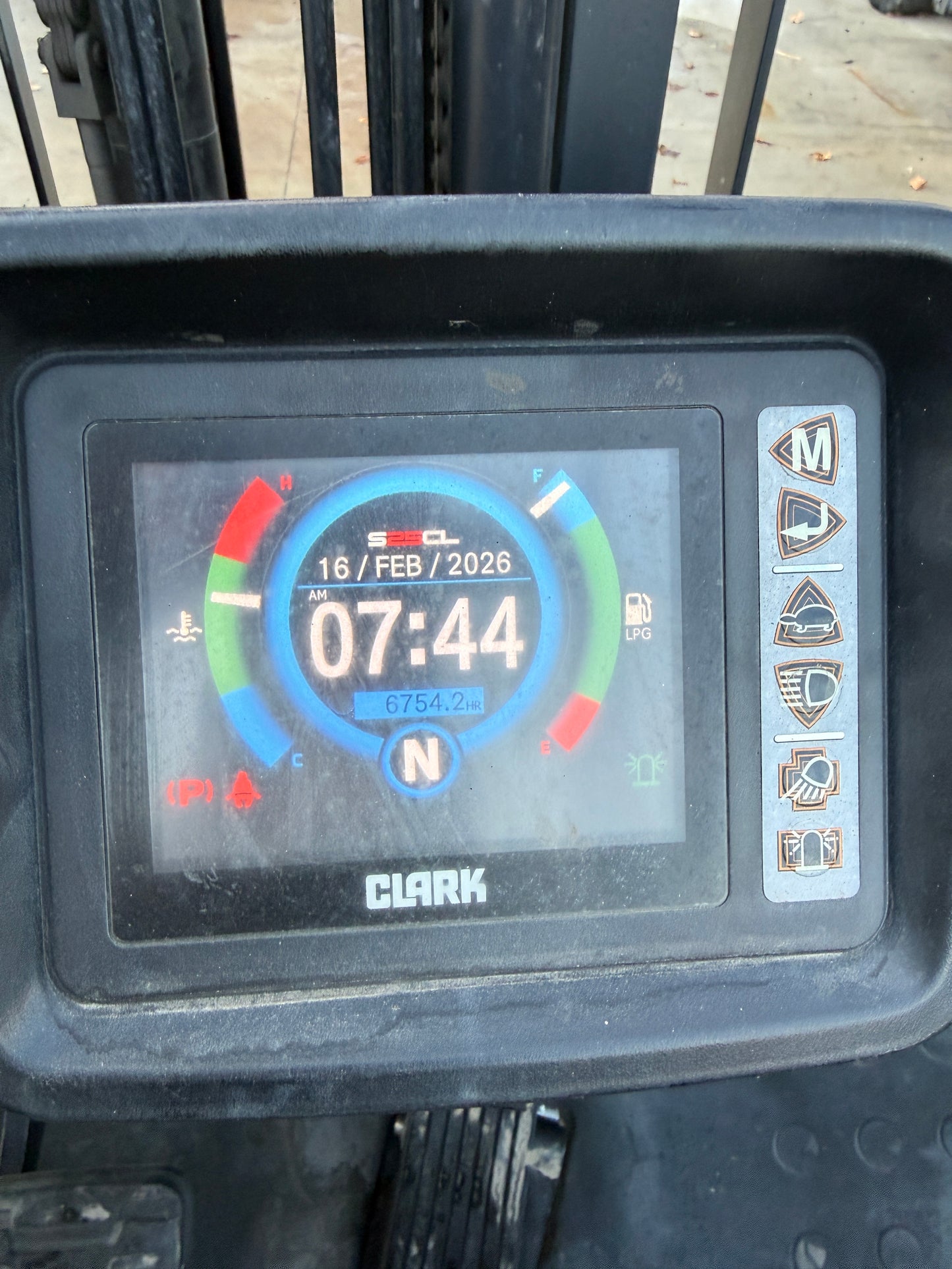 2018 Clark S25C