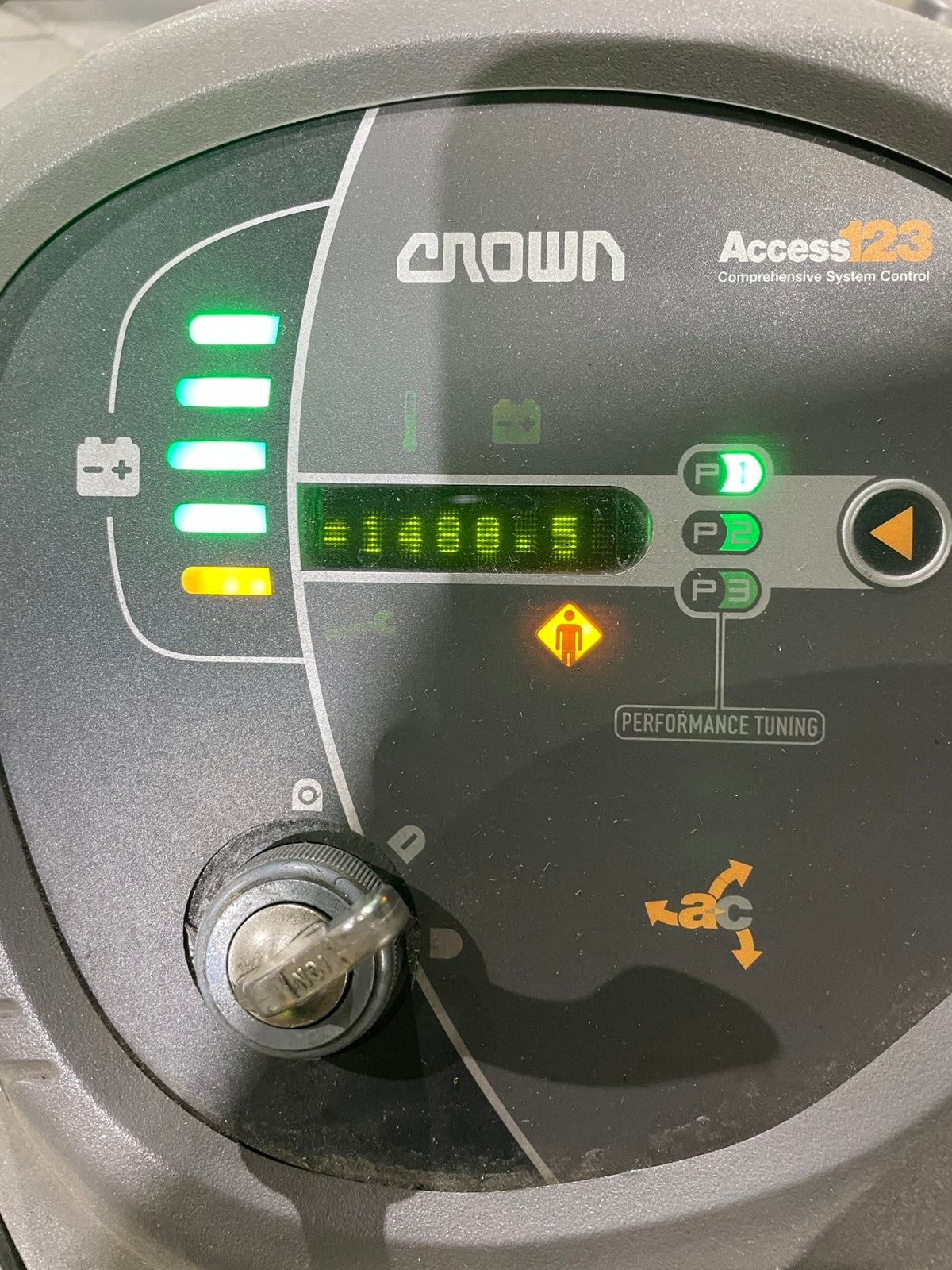 2017 CROWN RC5545-40