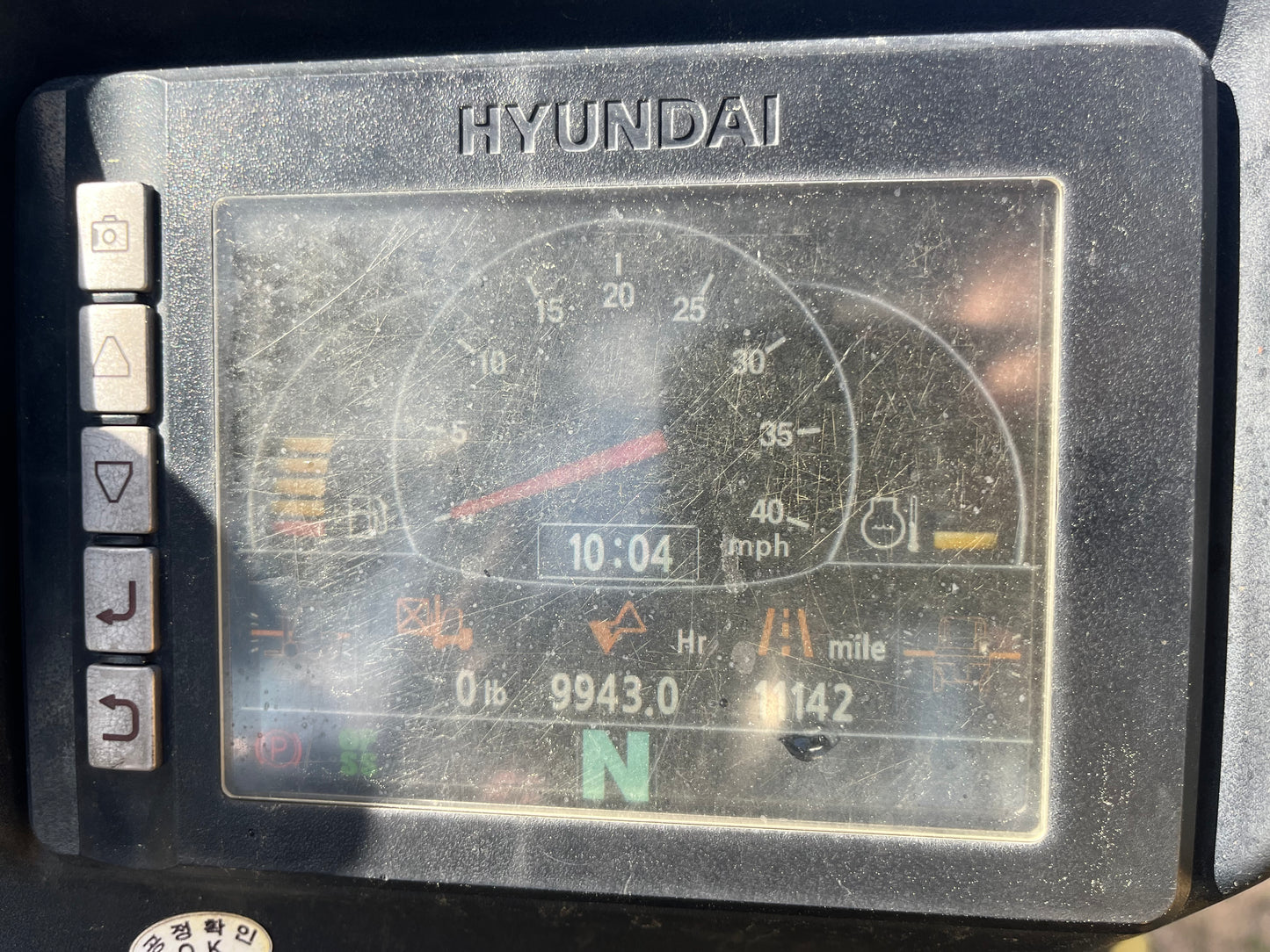 2017 HYUNDAI 30D-9