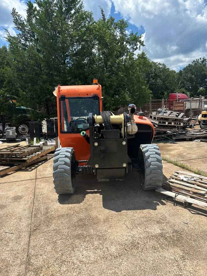 2019 Diesel JLG G5-18A