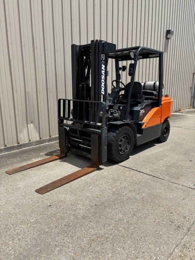 2020 LP Gas Doosan G35S-7