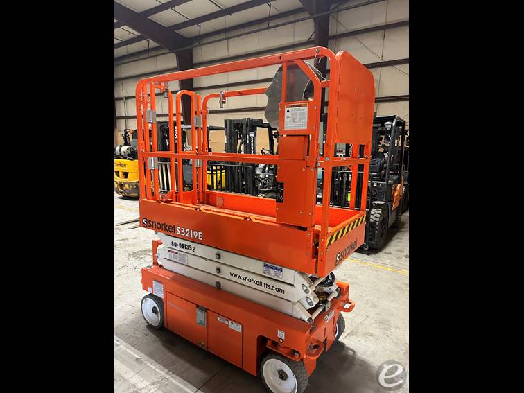 2022 Snorkel S3219E