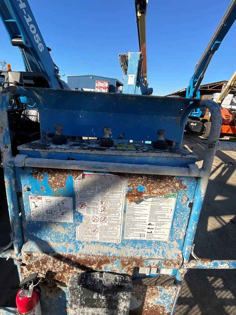 2012 Diesel Genie Z-60/34