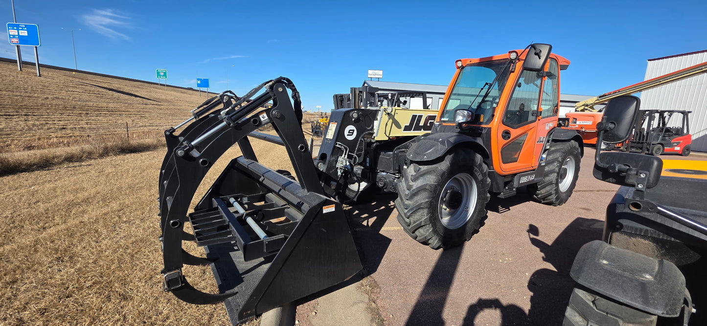 2024 JLG 925 Ag Telehandler