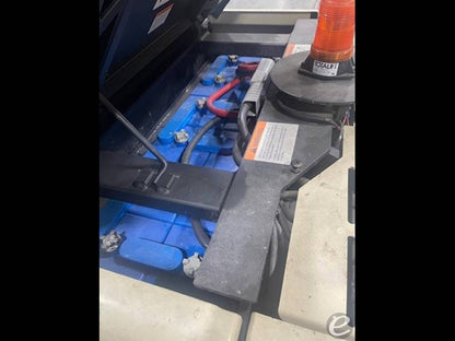2002 Crown SP3010-30
