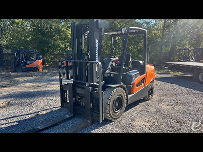 2022 Doosan D45S-9