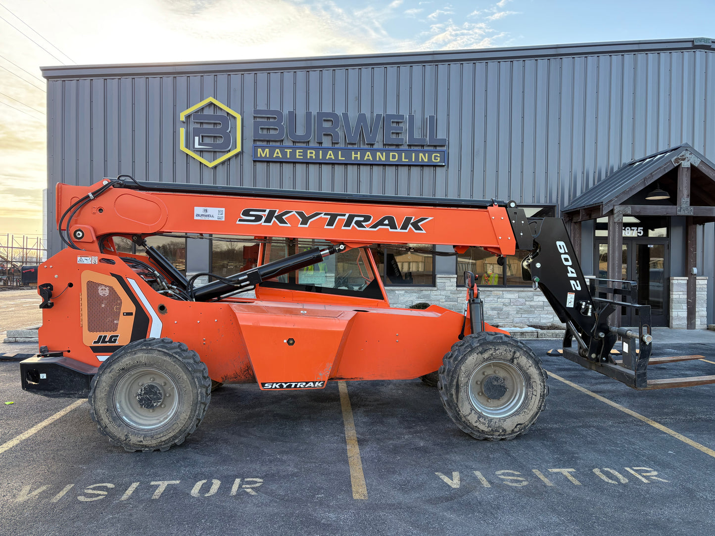 2023 SKYTRAK 6042