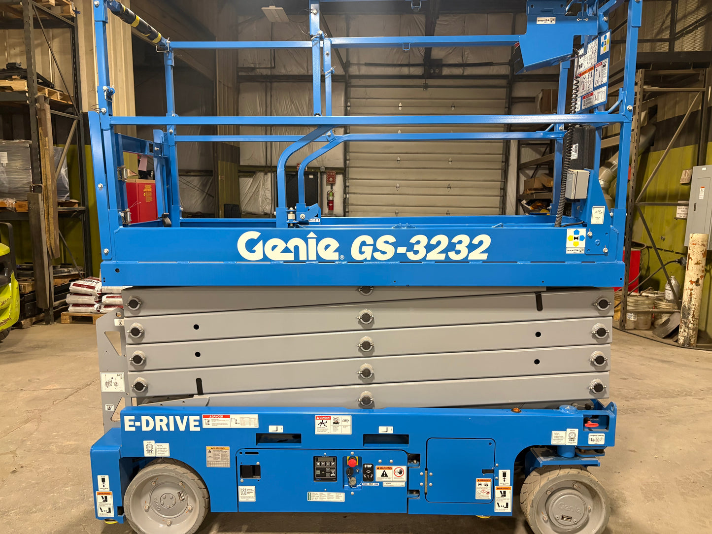 2023 Genie GS-3232