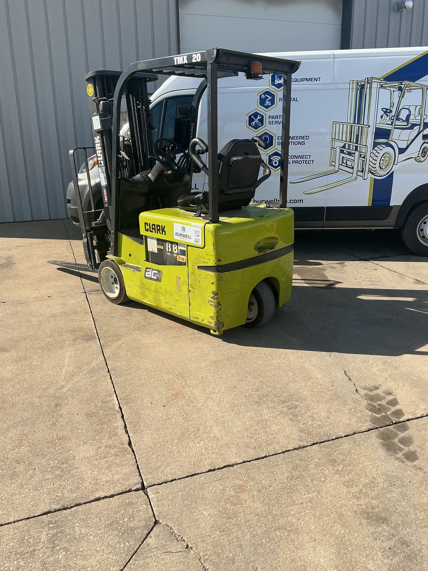 2016 CLARK TMX20