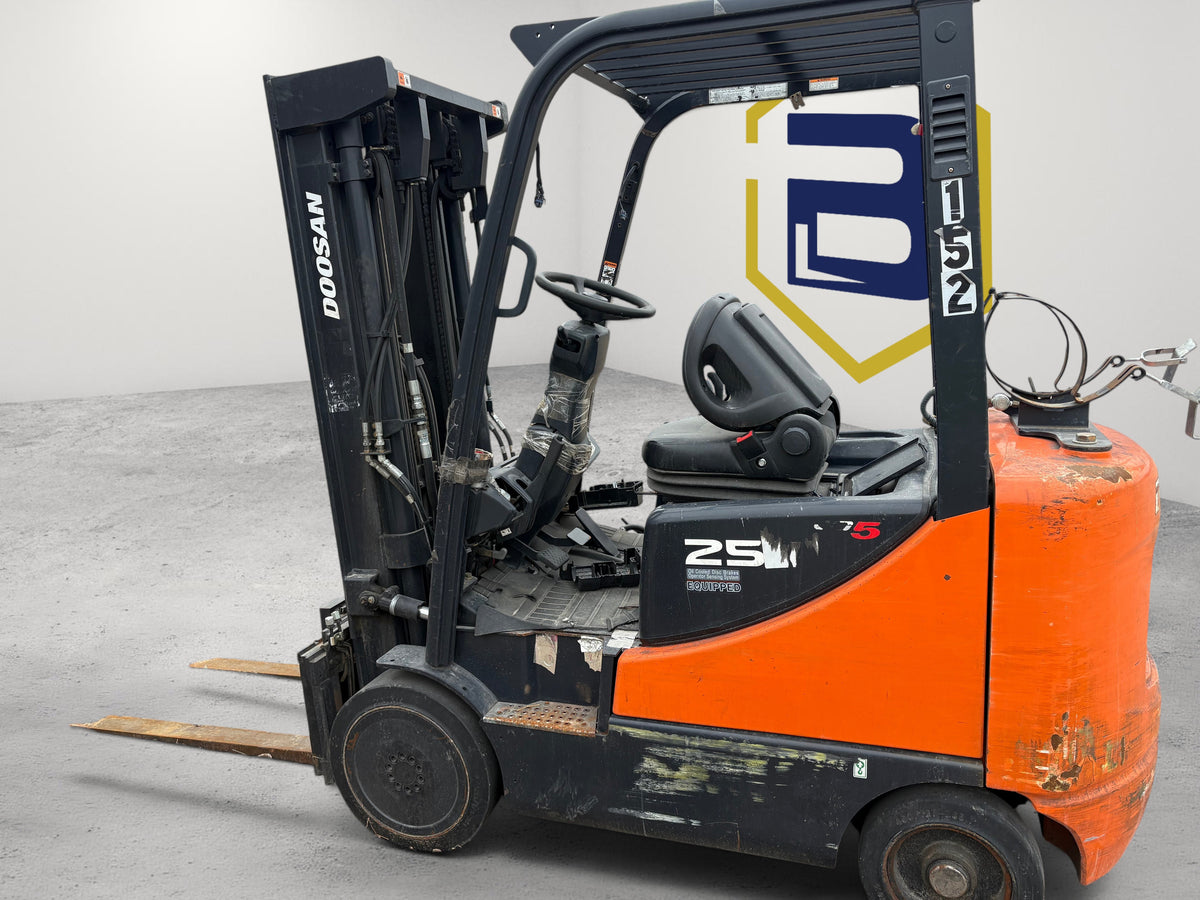 Burwell Material Handling 2003 Doosan GC25E-3LP cushion-tire LPG forklift with triple-stage mast in orange and black.