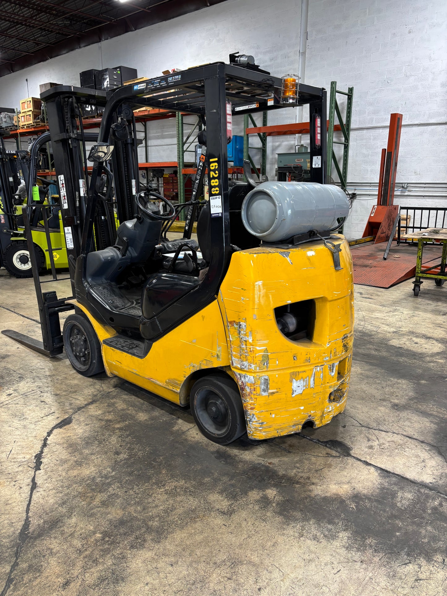 2000 KOMATSU FG25ST-16