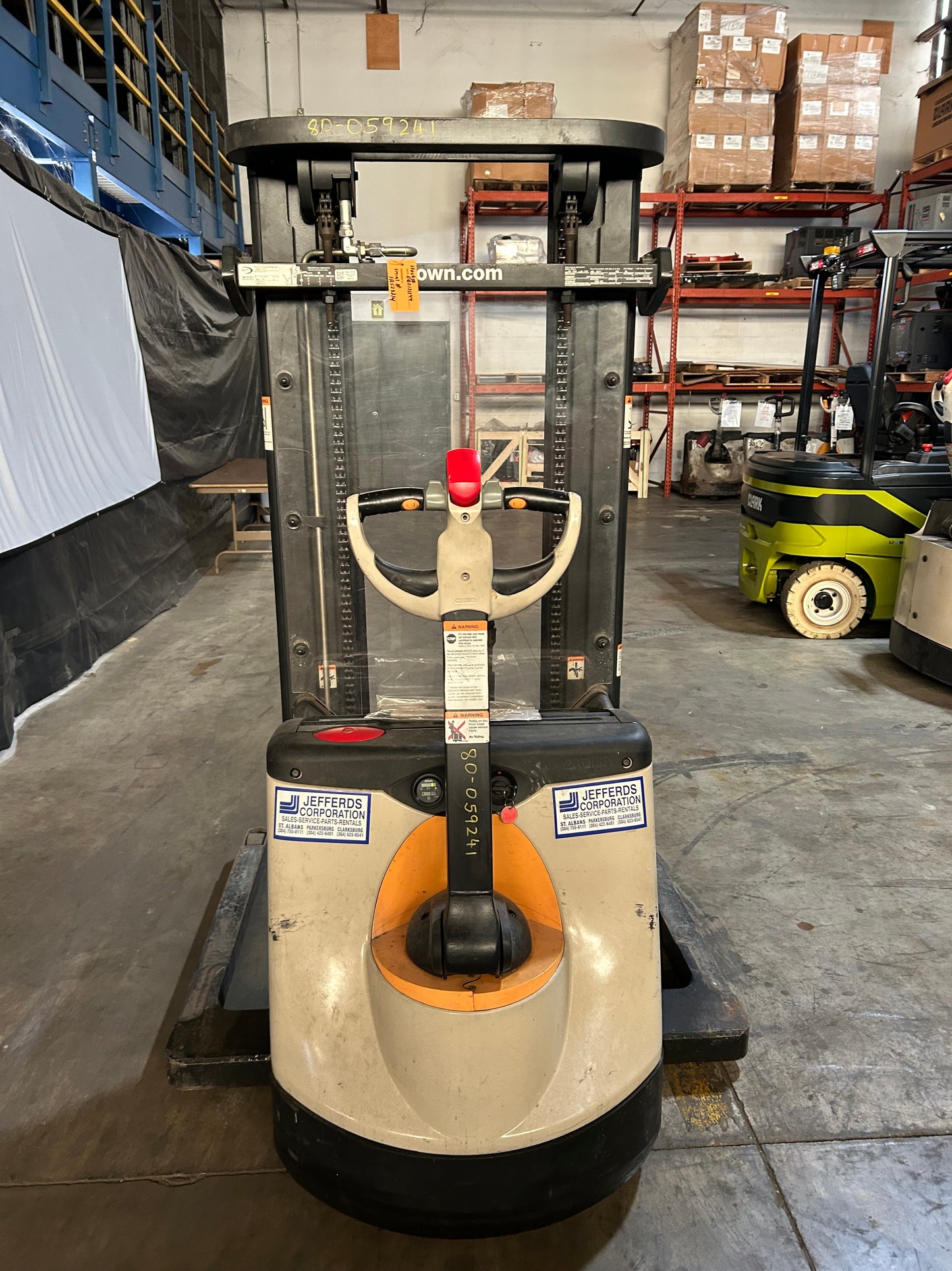 2018 CROWN ST3000-20
