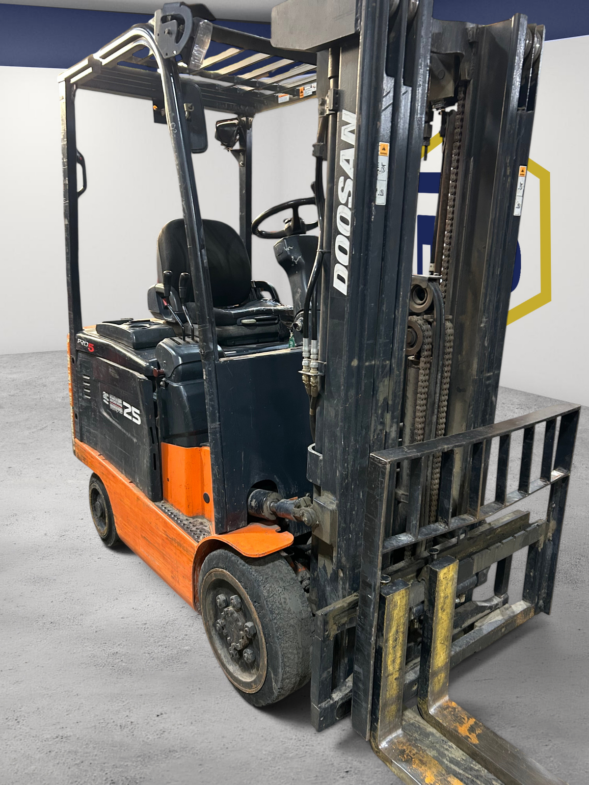 Burwell Material Handling 2000 Doosan BC25S-5 electric sit-down forklift with 5,000 lb capacity for indoor warehouse use