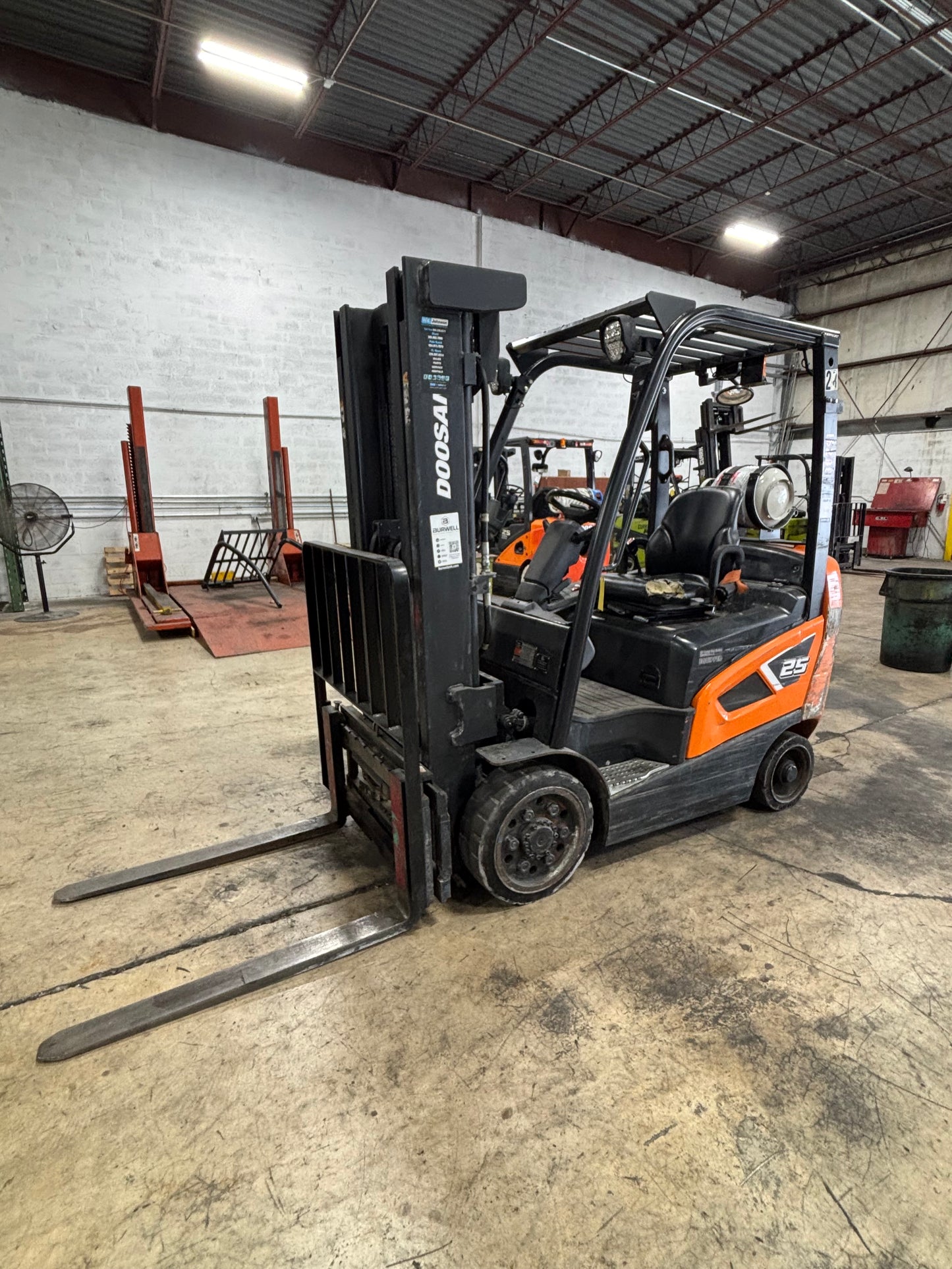 2000 DOOSAN GC25S-9