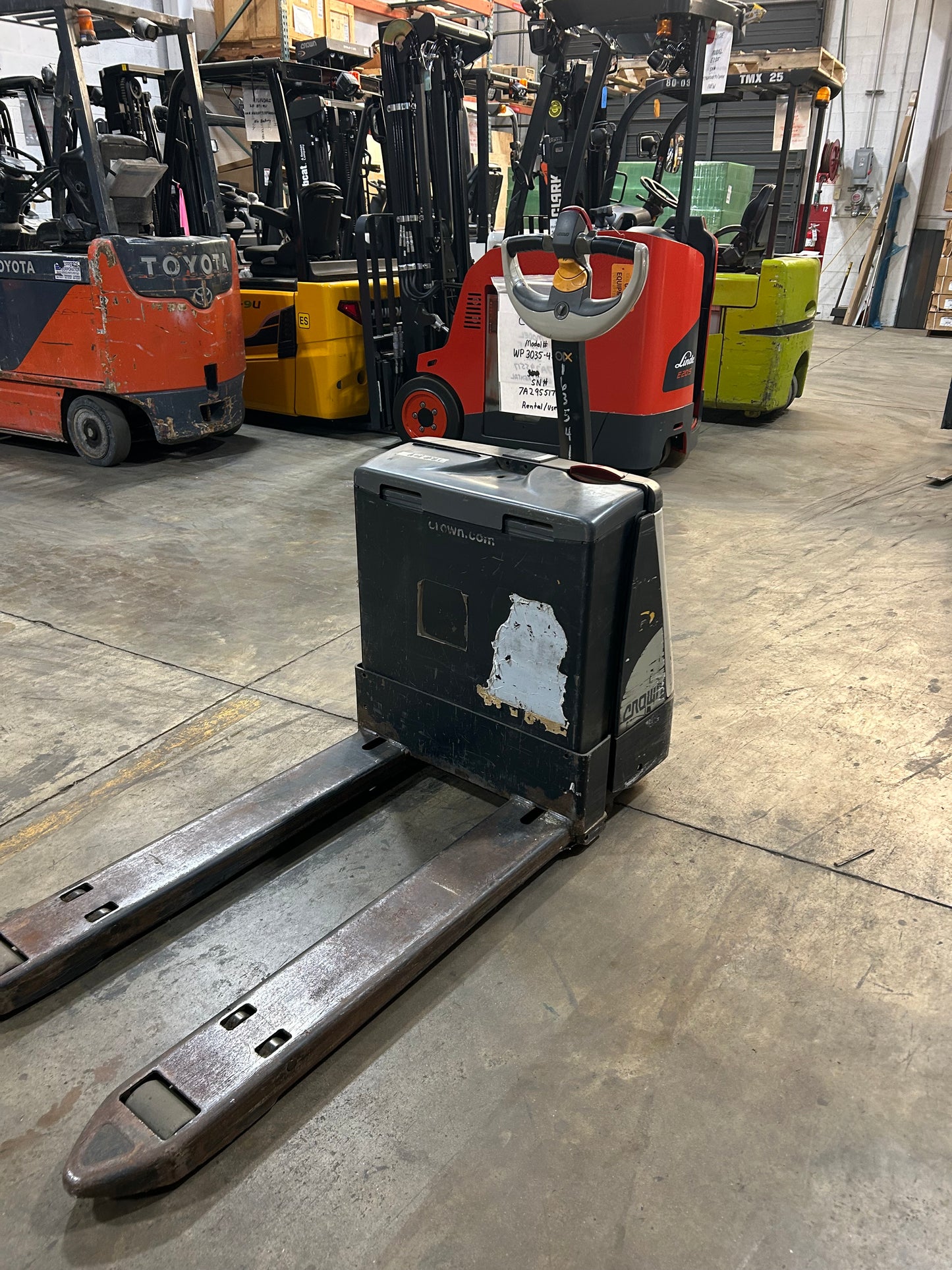 2022 Crown WP3035-40