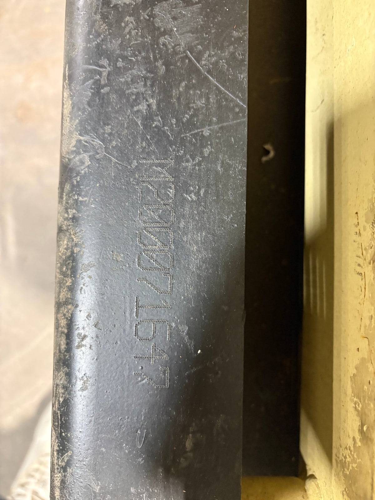 2022 JLG R1932