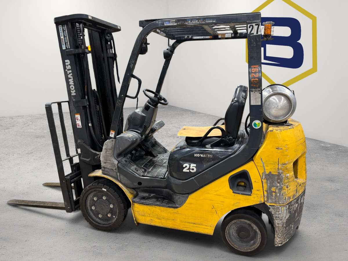 2016 KOMATSU FG25ST-16
