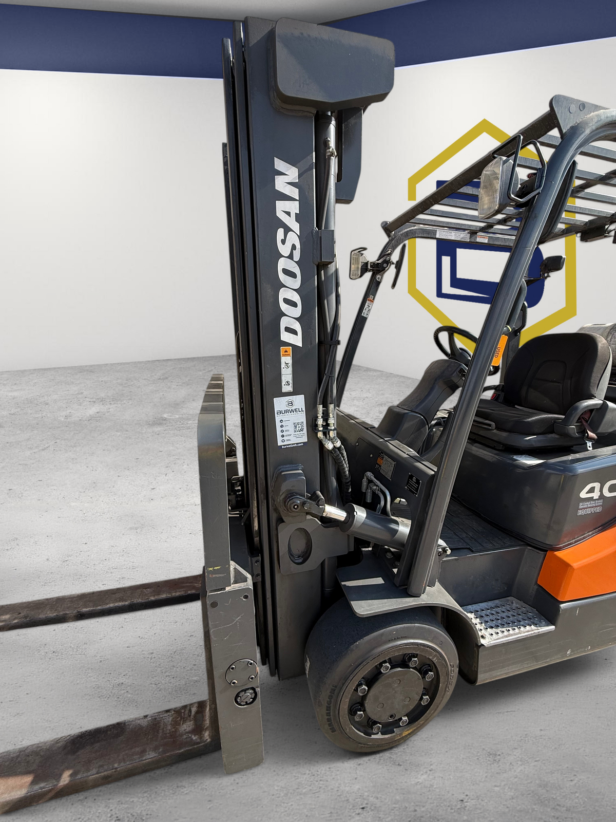 Burwell Material Handling 2019 Doosan GC40S-5 forklift with triple mast, sideshifting fork positioner, and new tires.