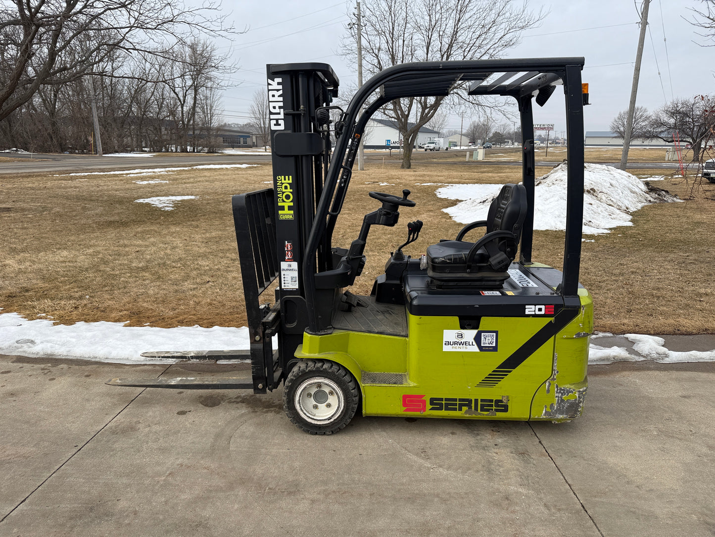 2022 CLARK SE20T