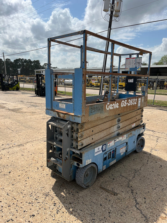2014 GENIE GS2632