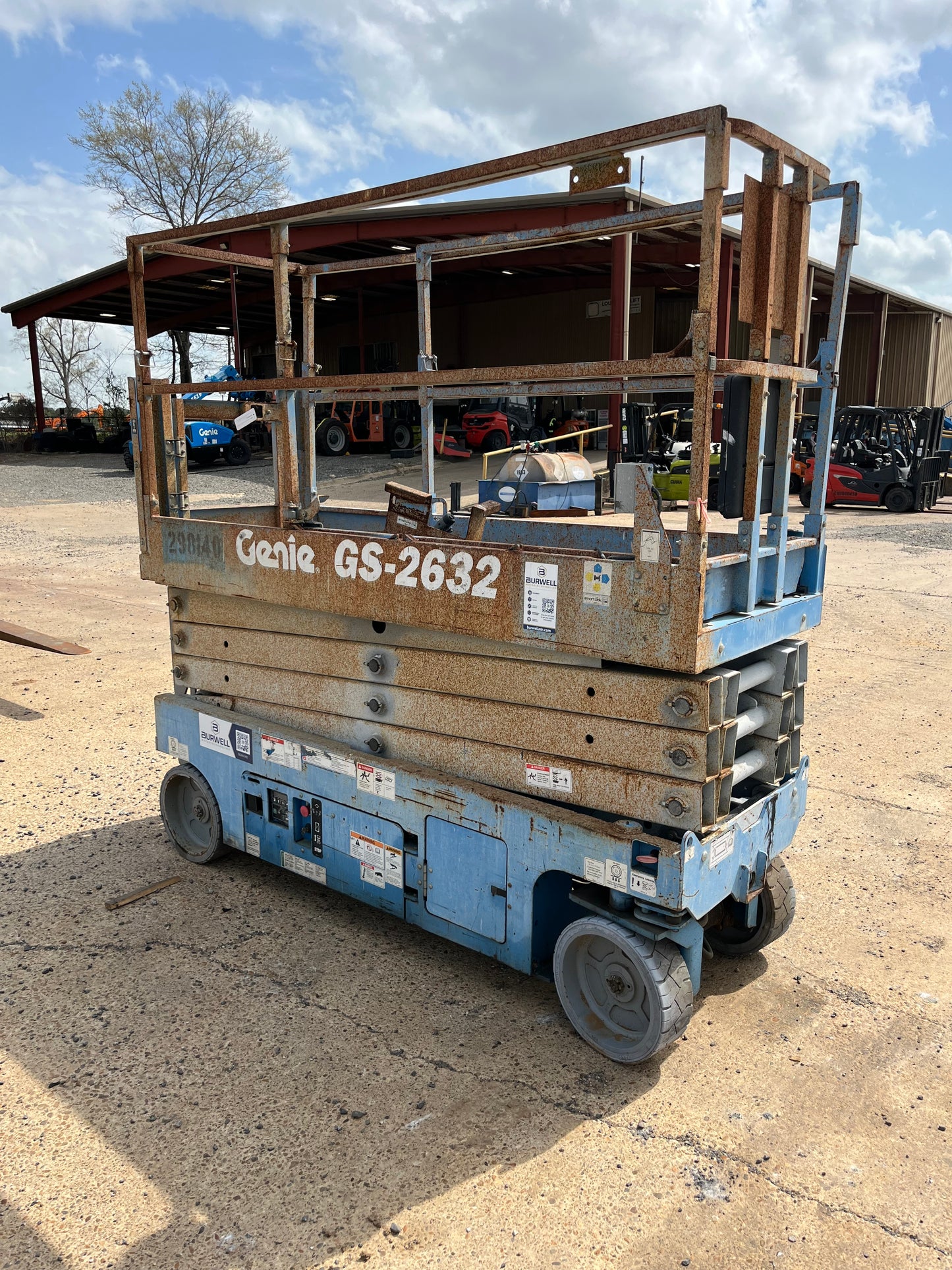 2014 GENIE GS2632
