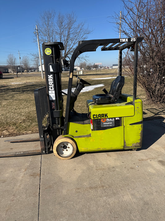 2019 CLARK TMX25