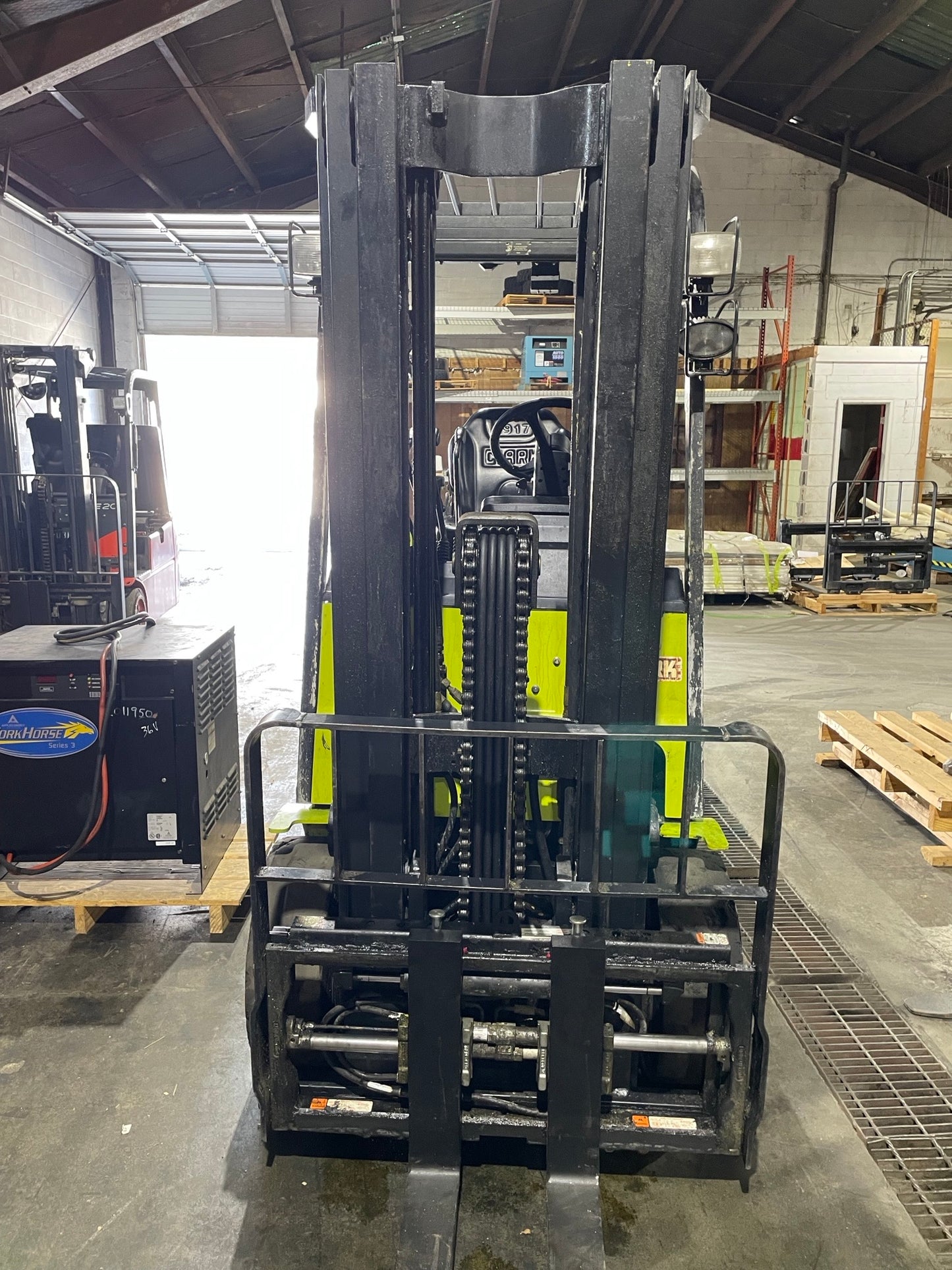 2021 CLARK ECX25