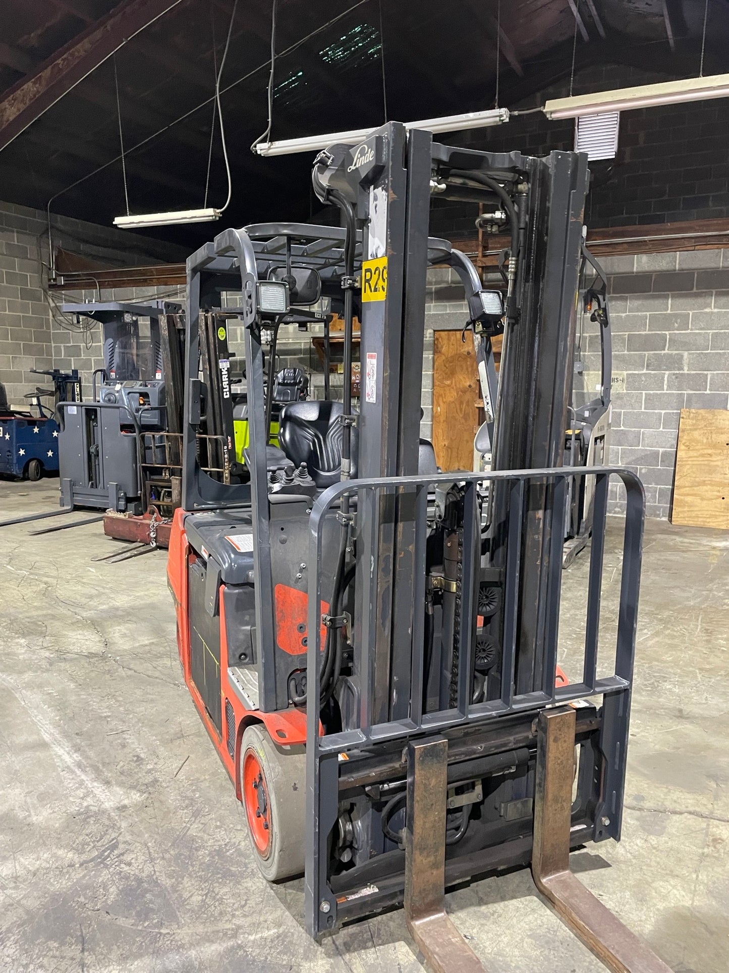 2019 LINDE E20C