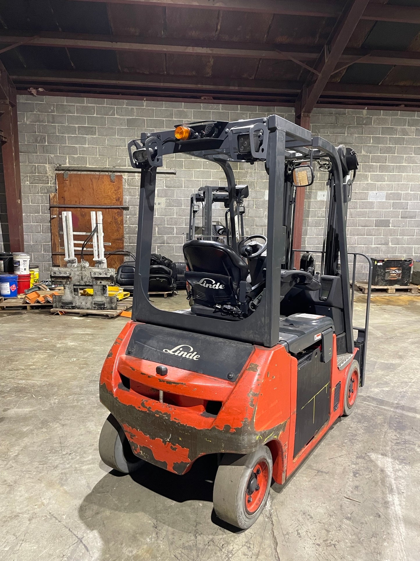 2019 LINDE E20C