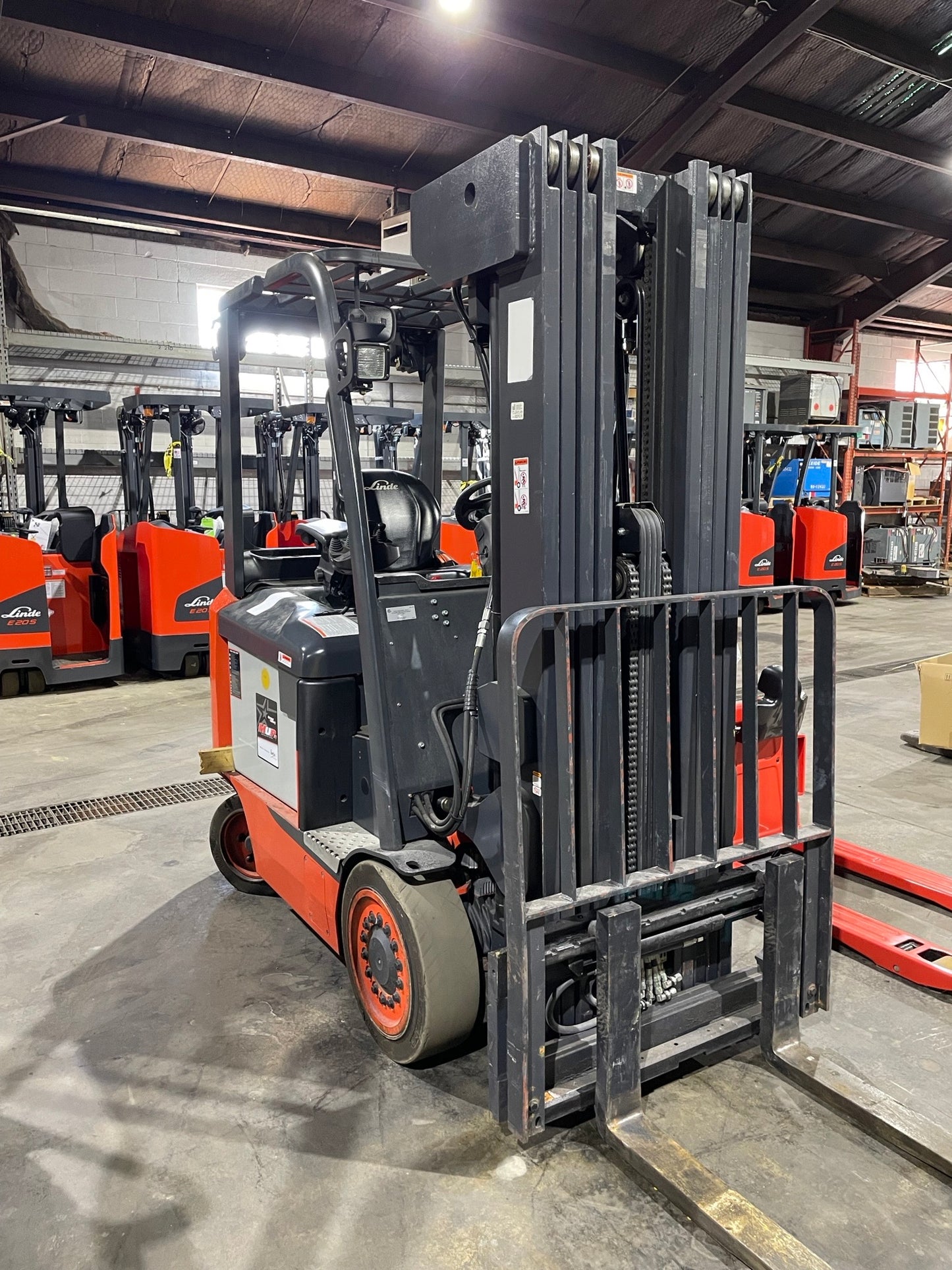 2020 LINDE E25C