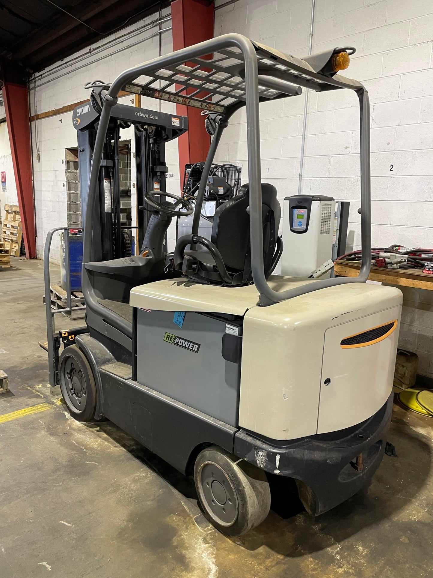2013 CROWN FC4525-55
