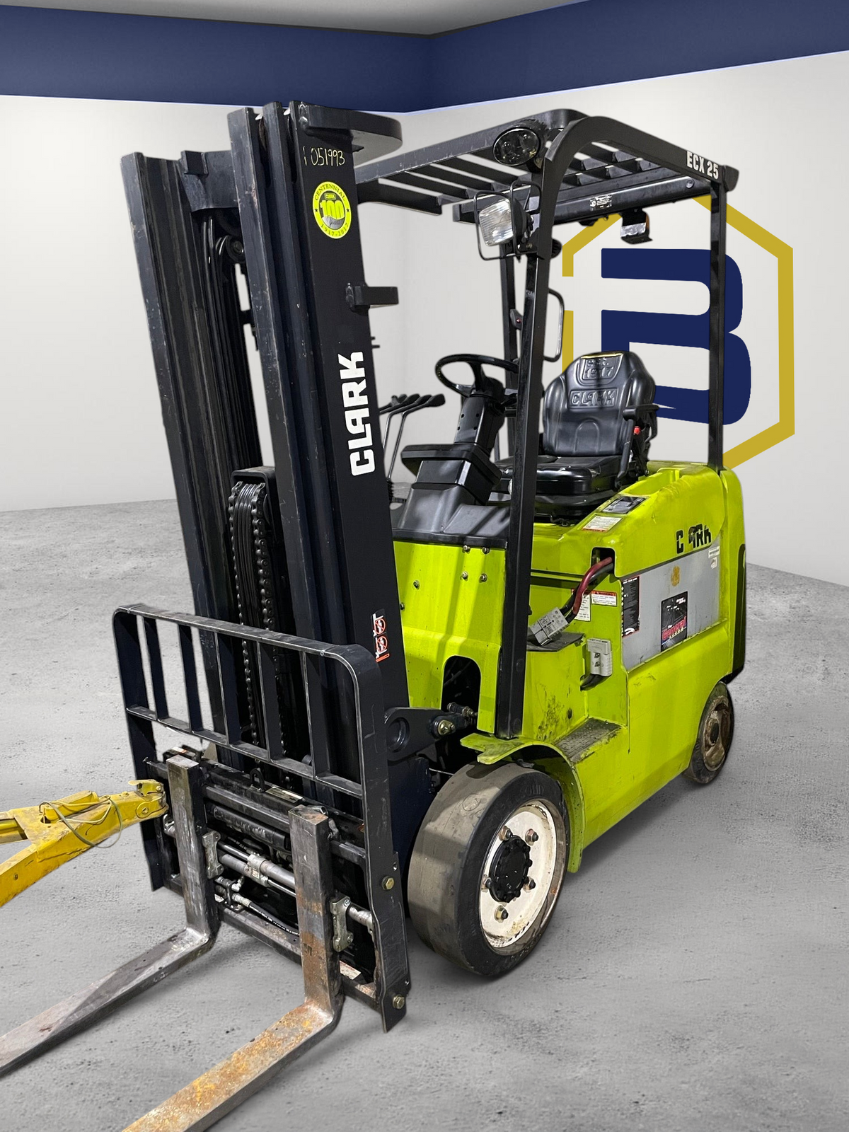 Burwell Material Handling 2018 Clark ECX25 electric 4-wheel cushion tire forklift in lime green and black