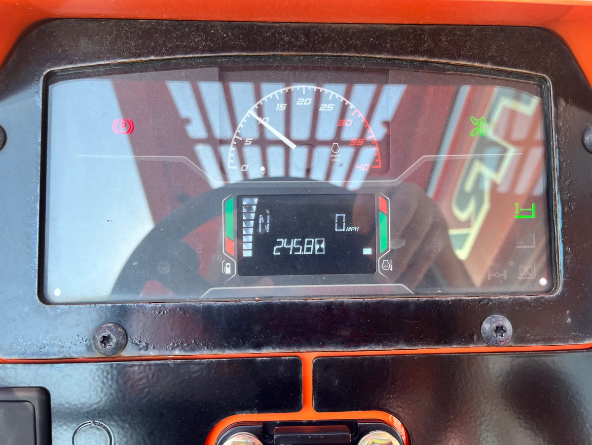 2023 JLG 6042