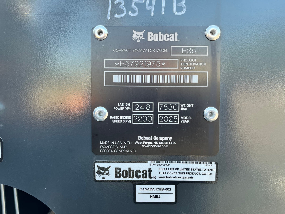 2025 BOBCAT E35