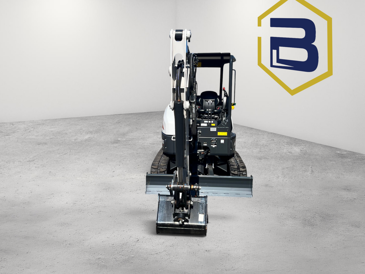 2025 BOBCAT E35