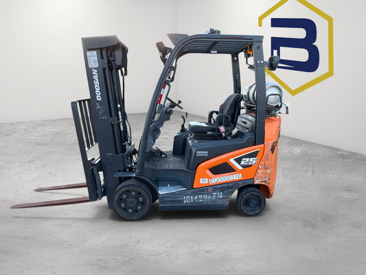 2021 DOOSAN GC25S-9
