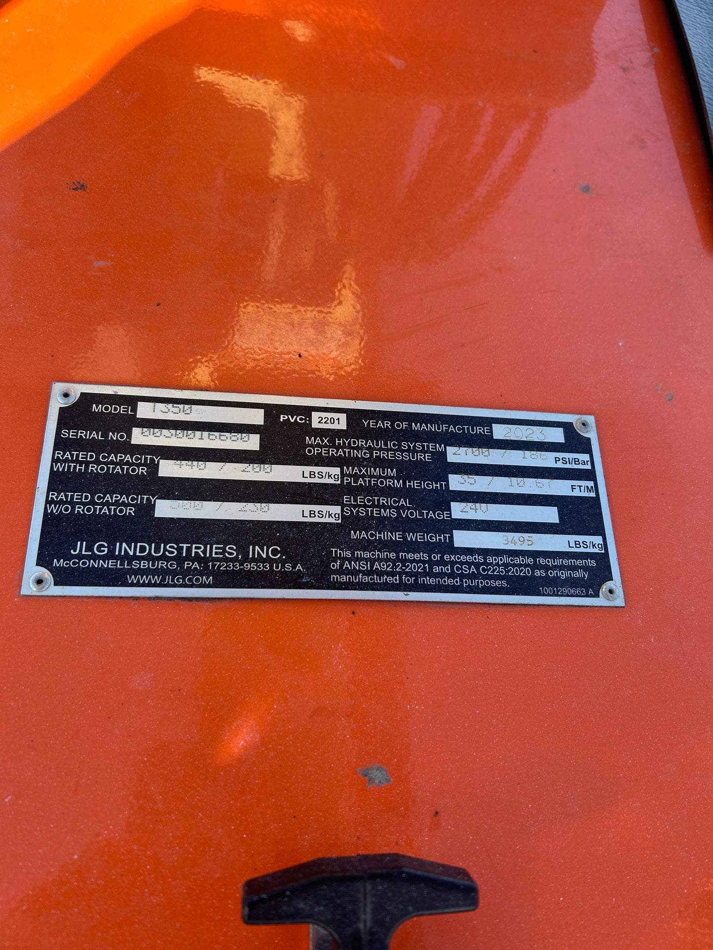 2023 JLG T350 - Electric