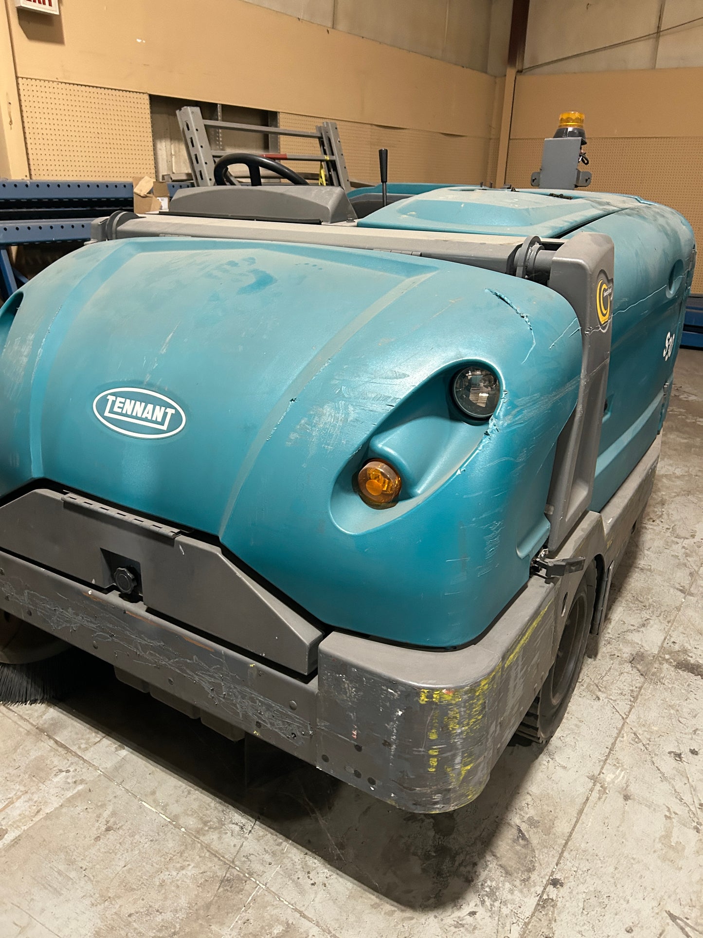 2000 TENNANT S30
