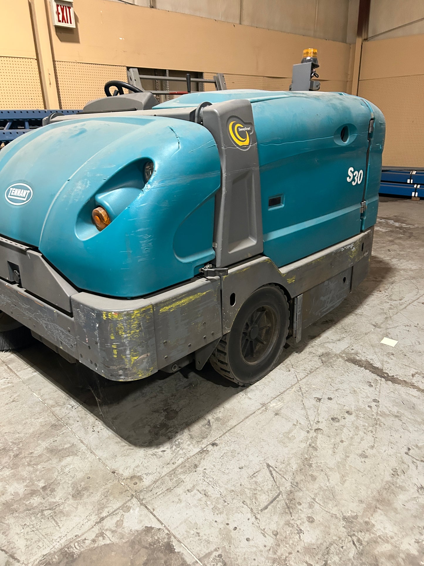 2000 TENNANT S30
