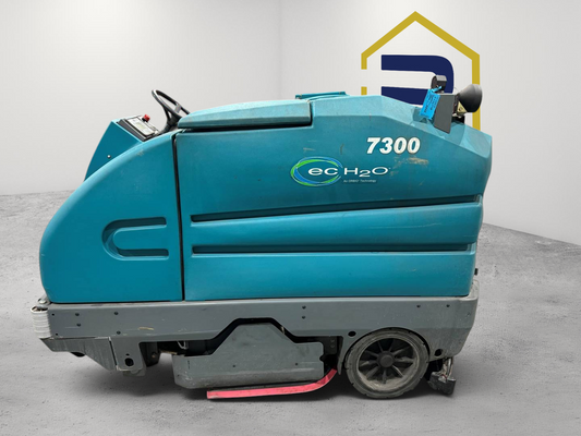 2012 Tennant 7300