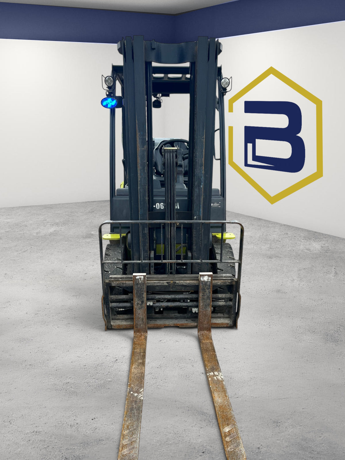 Burwell Material Handling 2020 CLARK S25 LPG pneumatic-tire forklift with triple-stage mast, front view.