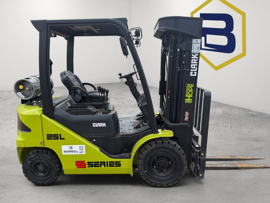 Burwell Material Handling 2022 CLARK S25 LPG pneumatic-tire forklift with a green frame and black mast