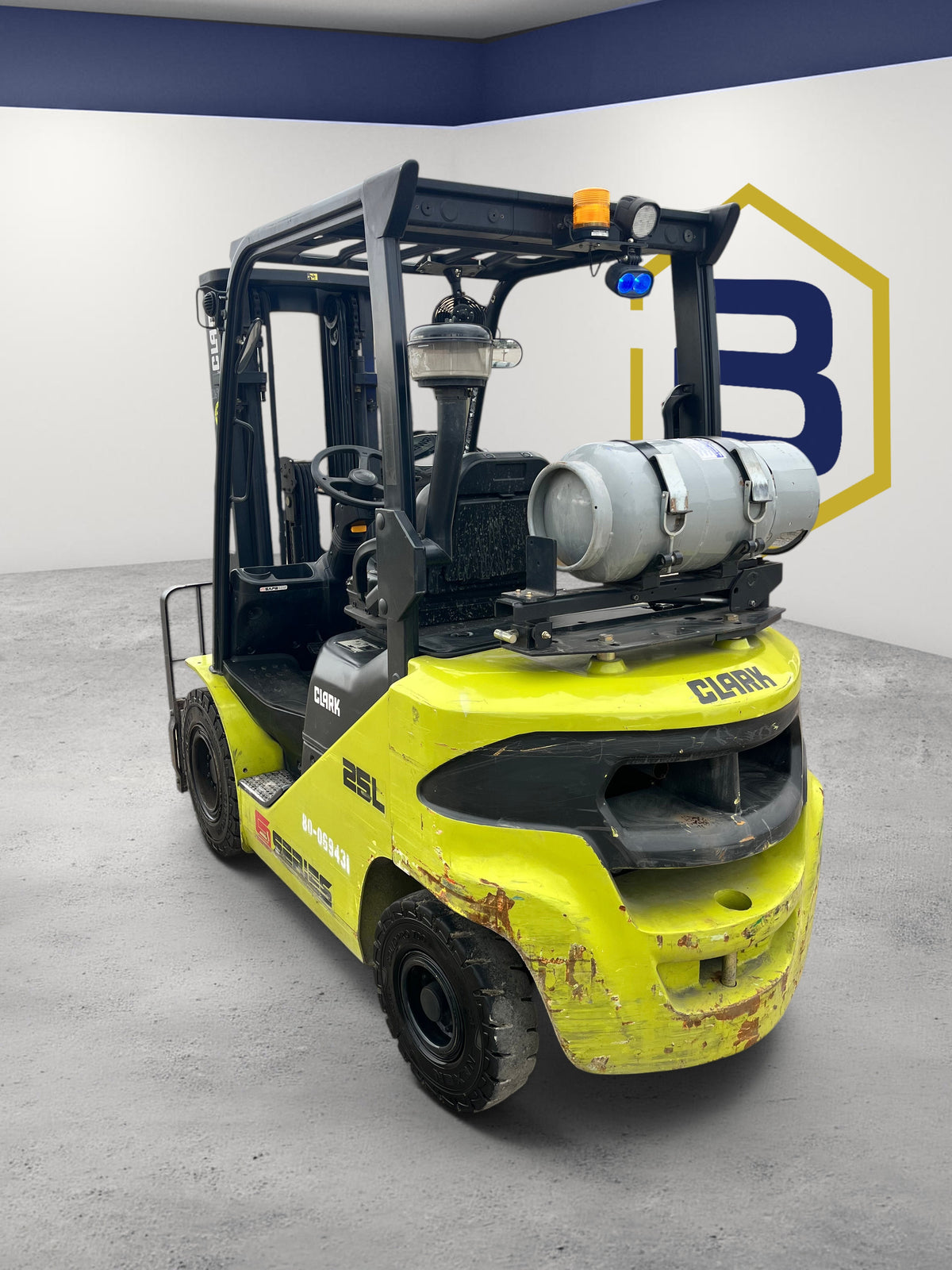 Burwell Material Handling 2020 CLARK S25 LPG pneumatic-tire forklift with 5,000 lb capacity in yellow and black.