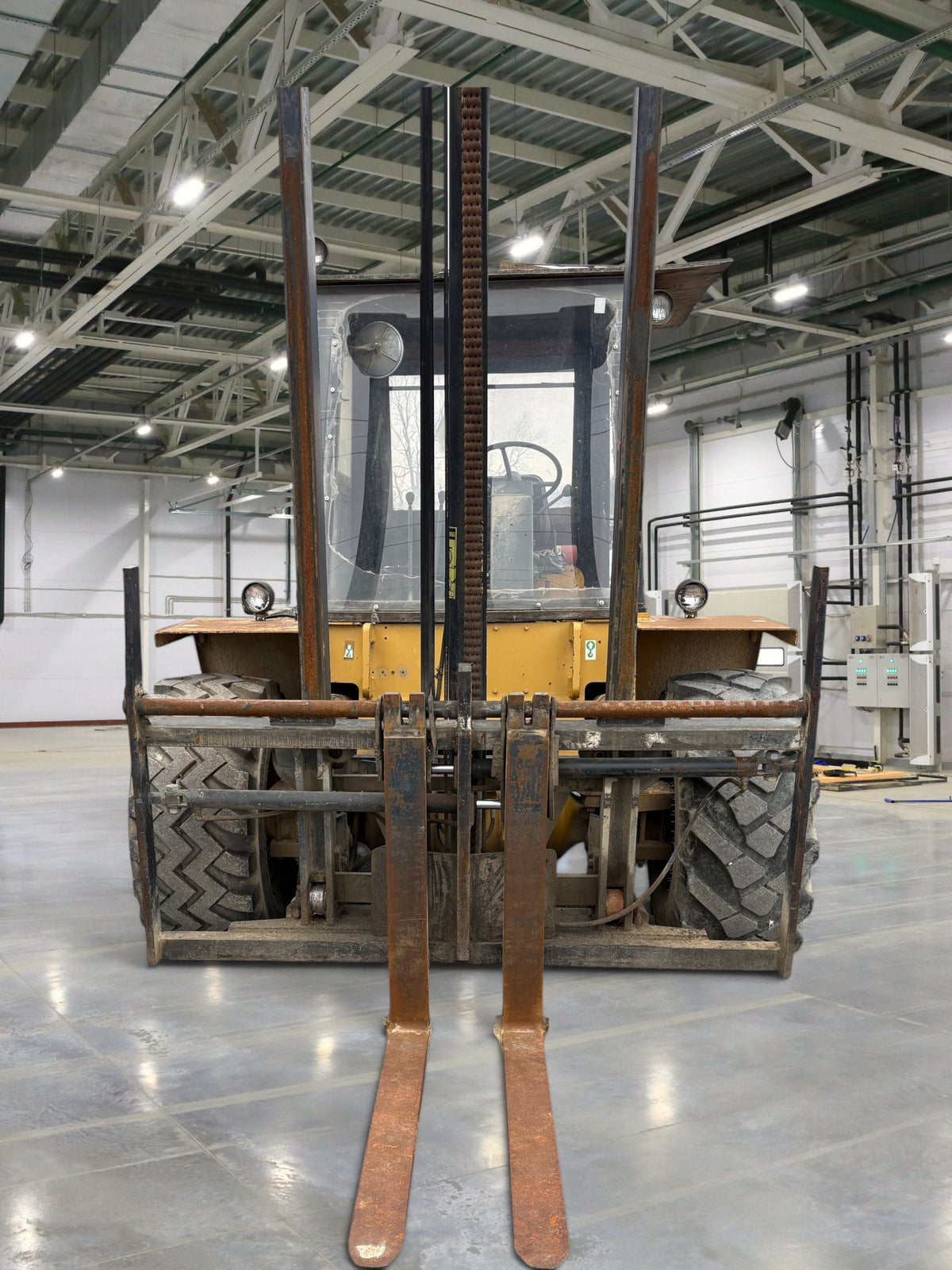 Burwell Material Handling 1996 Eagle Picher R80-F11 rough terrain forklift with heavy-duty pneumatic tires