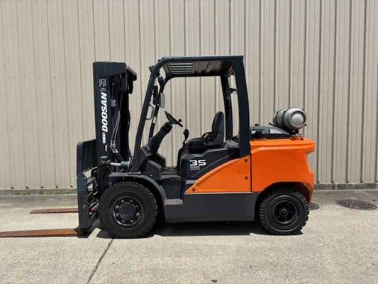 2020 LP Gas Doosan G35S-7