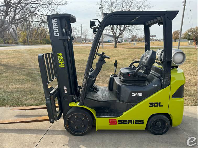 2023 Clark S30C